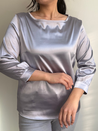 شومیز ساتن نقره ای