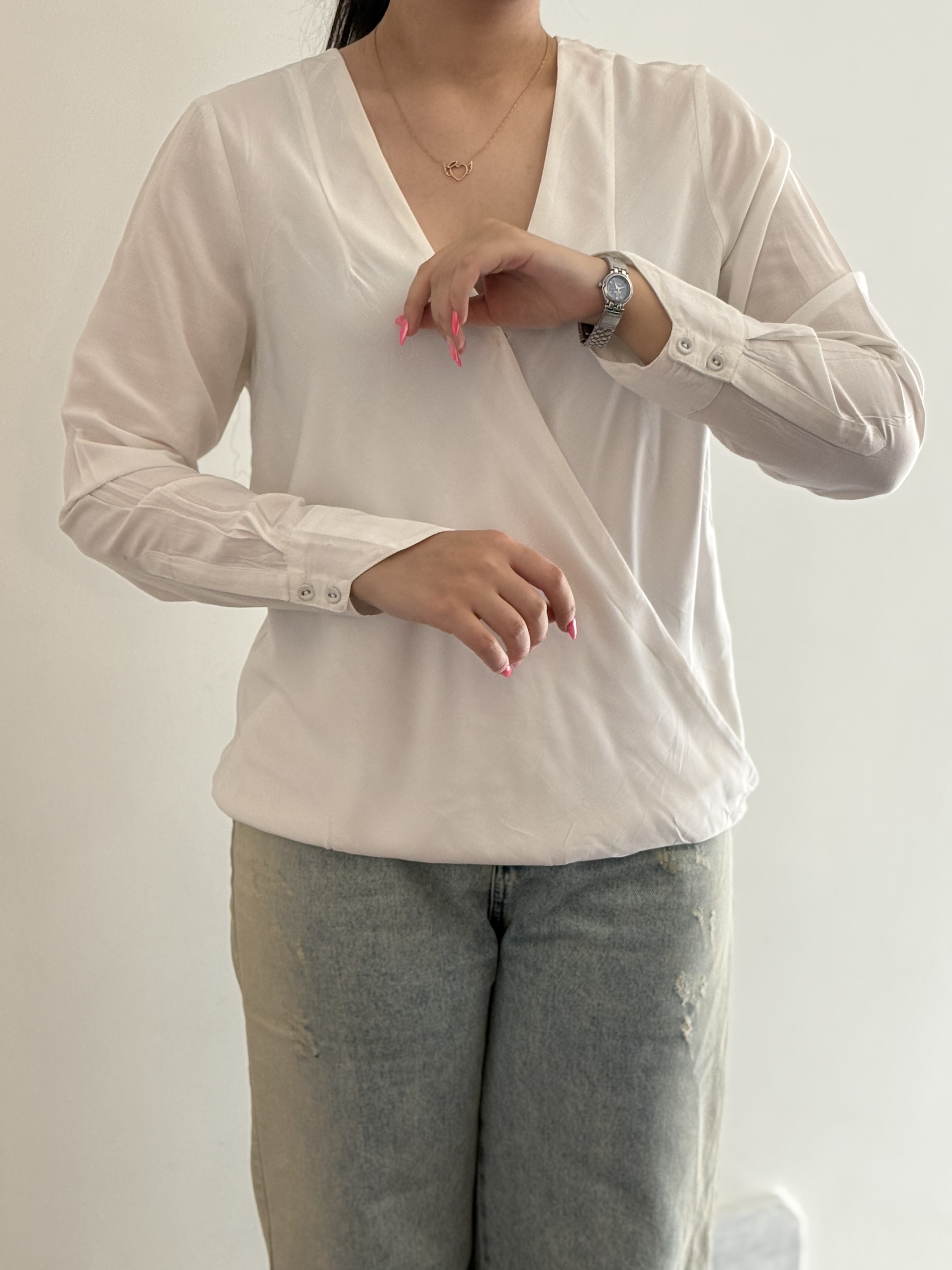 شومیز سفید کتان کاغذی