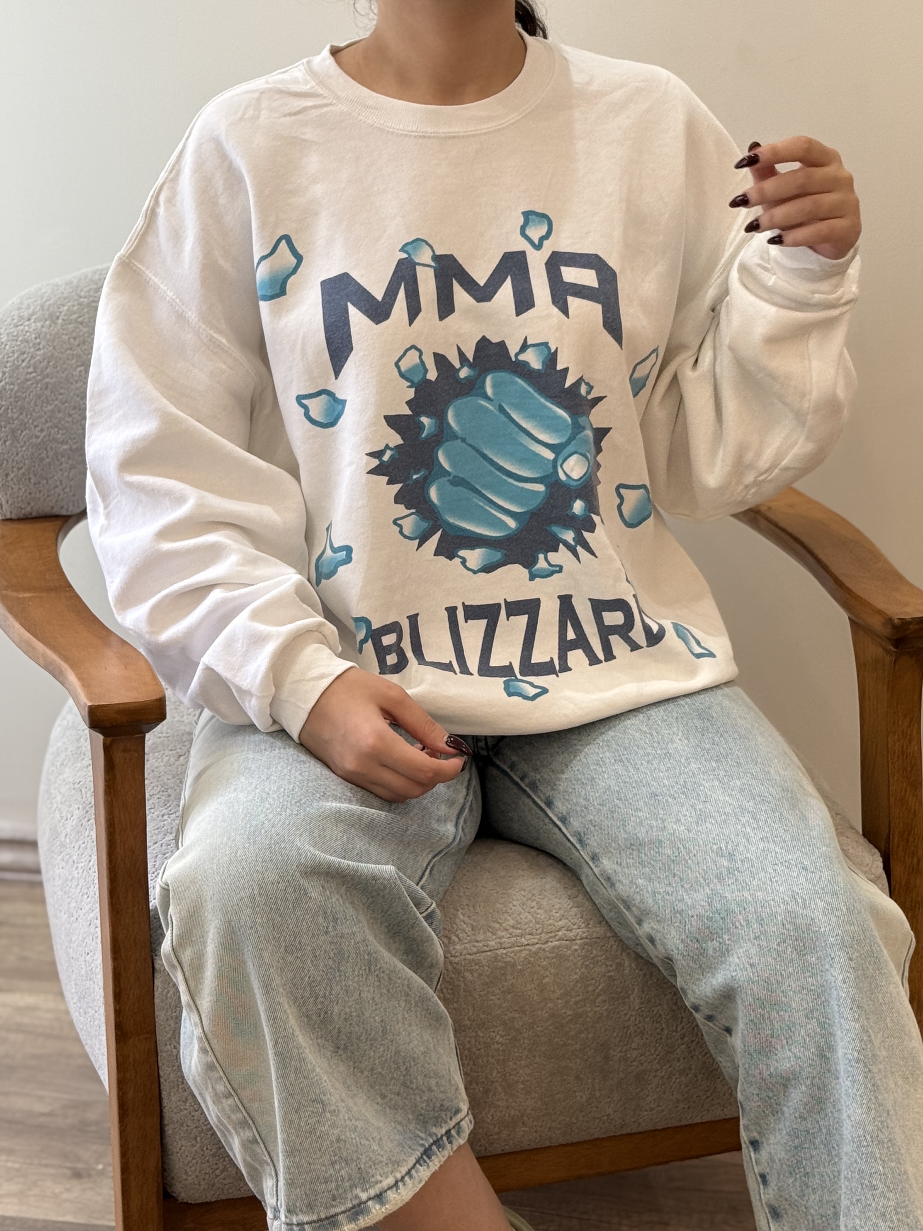 دورس سفید با نوشته mma blizzard